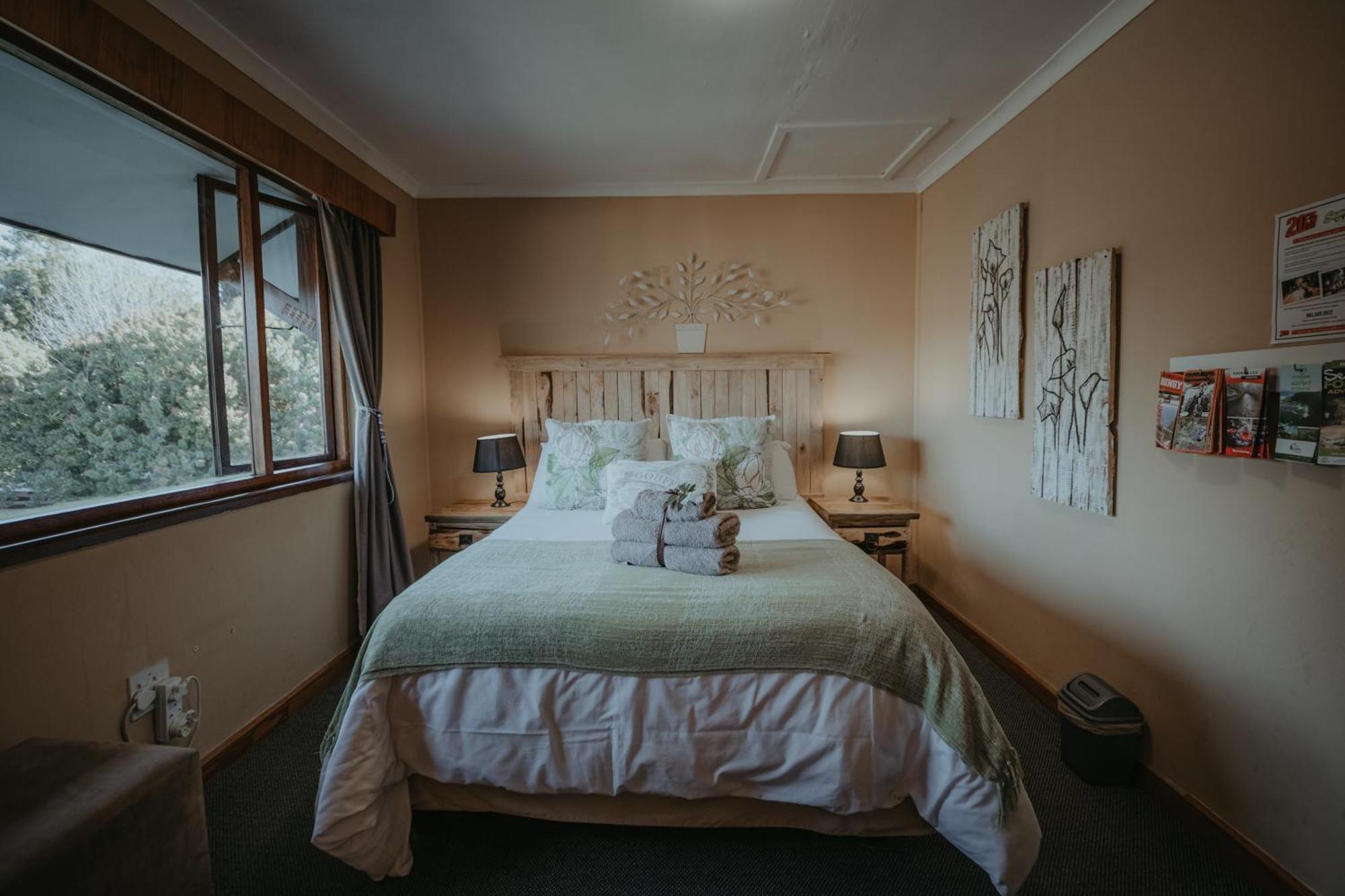 Storms River Forest Lodge ストームス・リバー エクステリア 写真